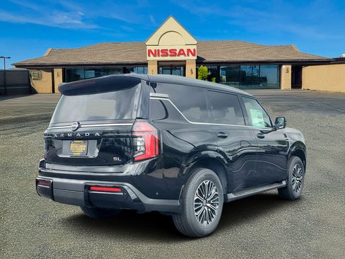 New 2025 Nissan Armada SL w/ Convenience Package image 4