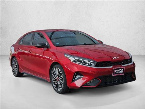 Used 2023 Kia Forte GT FWD image 3