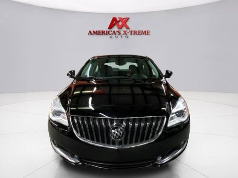 Used 2017 Buick Regal FWD image 10