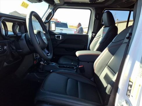 New 2026 Jeep Gladiator Rubicon image 7