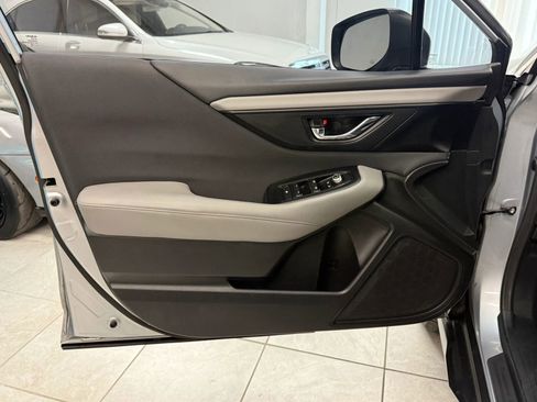 Used 2020 Subaru Outback Premium image 15