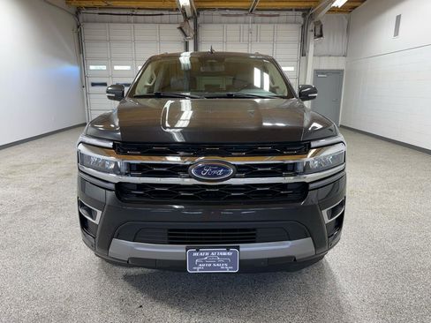 Used 2024 Ford Expedition Max Limited AWD/4WD image 7
