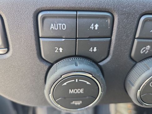 New 2026 Chevrolet Silverado 1500 LTZ w/ LTZ Premium Package AWD/4WD image 20