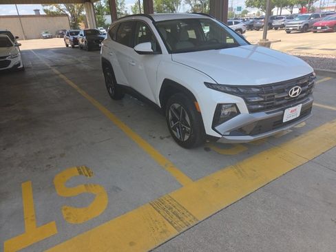 Used 2025 Hyundai Tucson SEL AWD/4WD image 5