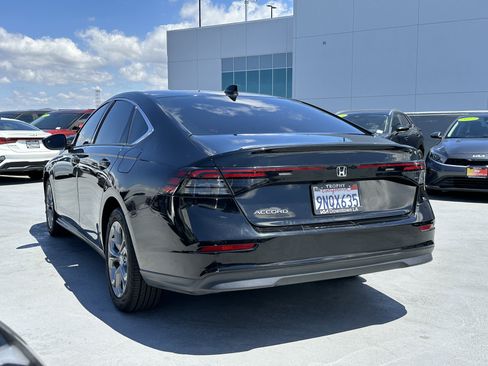 Used 2024 Honda Accord EX image 4