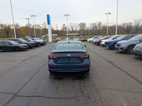 New 2026 Honda Civic Sport image 4