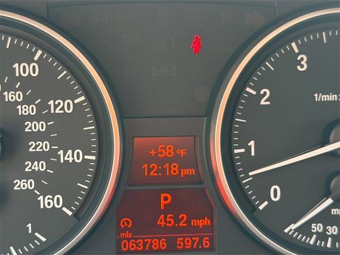 Used 2015 BMW X1 xDrive28i image 12