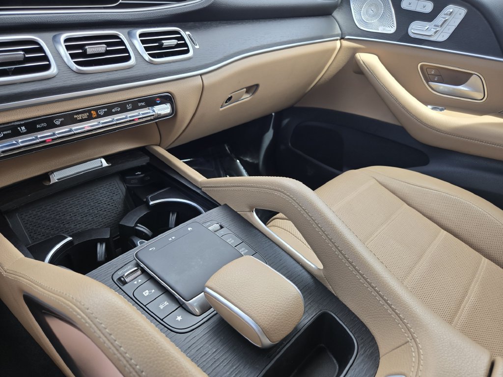 Used 2024 Mercedes-Benz GLE 350 4MATIC image 22