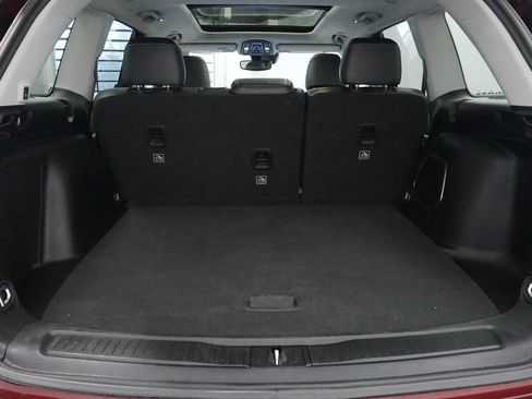 Used 2023 Jeep Grand Cherokee 4WD 4xe image 18