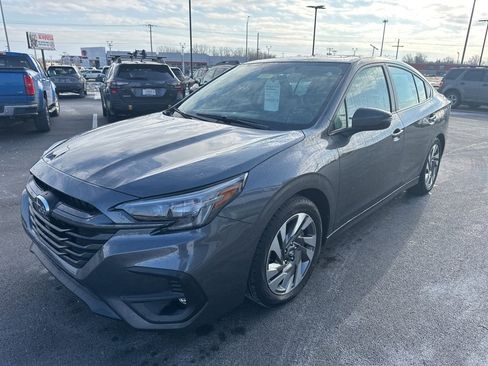 Certified 2025 Subaru Legacy Limited image 3