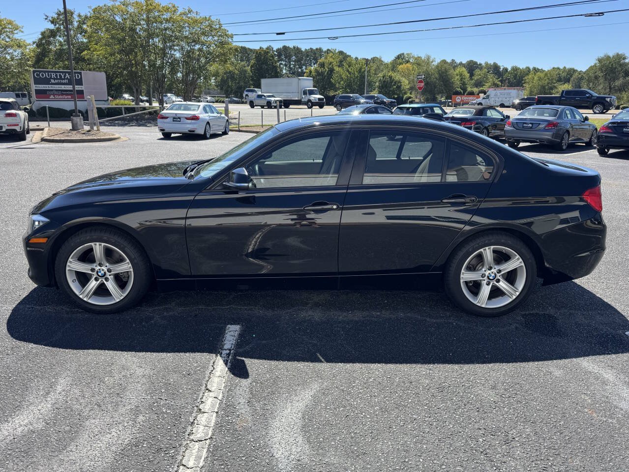 Used 2015 BMW 328i Sedan w/ Driver Assistance Package RWD image 4