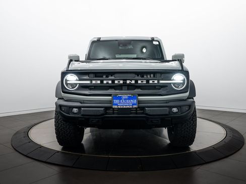 Used 2022 Ford Bronco Outer Banks w/ Sasquatch Package AWD/4WD image 25