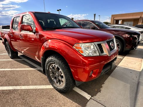 Used 2016 Nissan Frontier PRO-4X AWD/4WD image 2