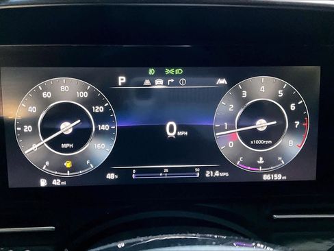 Used 2022 Kia Carnival SX Prestige image 25