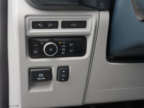 Used 2023 Ford F150 Limited AWD/4WD image 16
