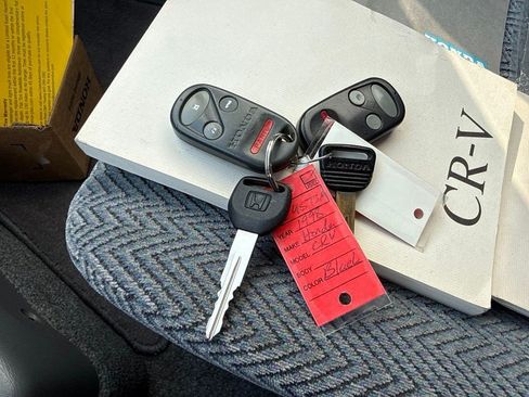 Used 1998 Honda CR-V LX image 4