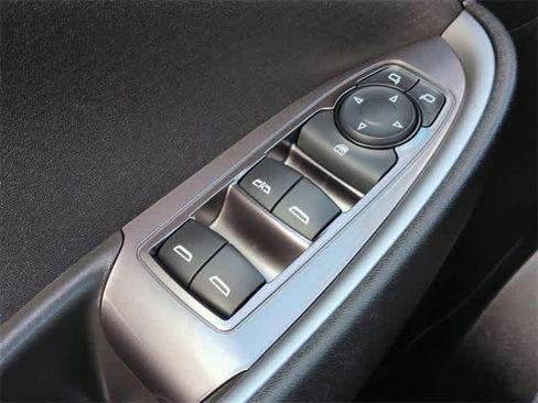 Used 2023 Chevrolet Malibu LT image 38