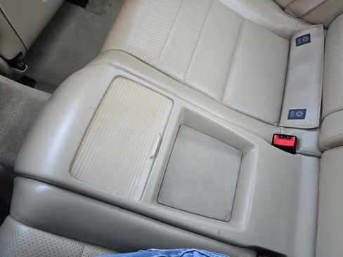 Used 2014 Mercedes-Benz C 250 Coupe image 20