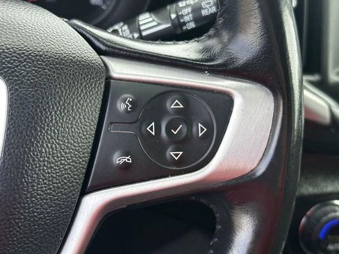 Used 2020 GMC Terrain SLE w/ Driver Convenience Package image 18