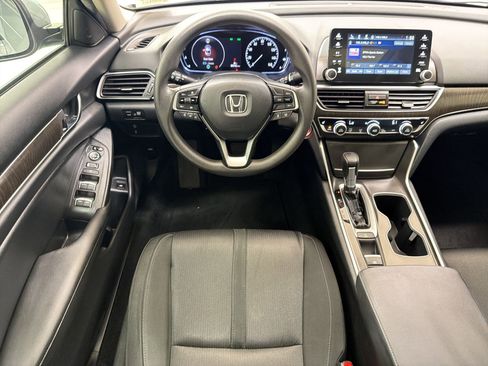 Used 2019 Honda Accord EX image 29