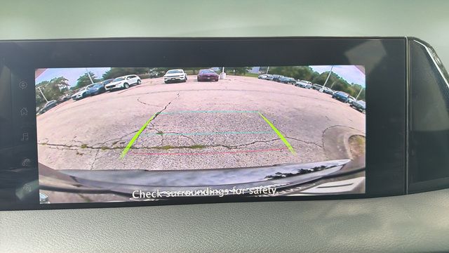 Used 2025 Nissan Armada SV AWD/4WD image 10