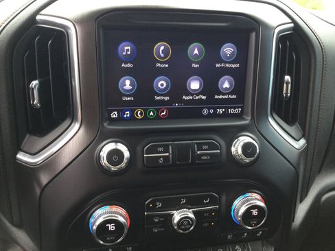 Used 2022 GMC Sierra 3500 AT4 w/ AT4 Preferred Package AWD/4WD image 21