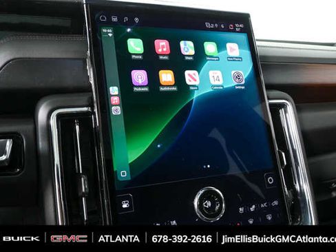 New 2026 GMC Yukon XL Denali w/ Denali Reserve Package image 16