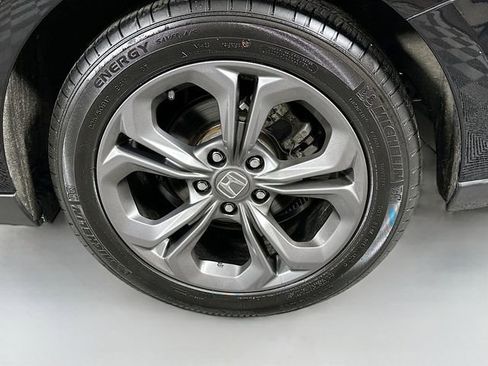 Used 2023 Honda Accord EX image 27