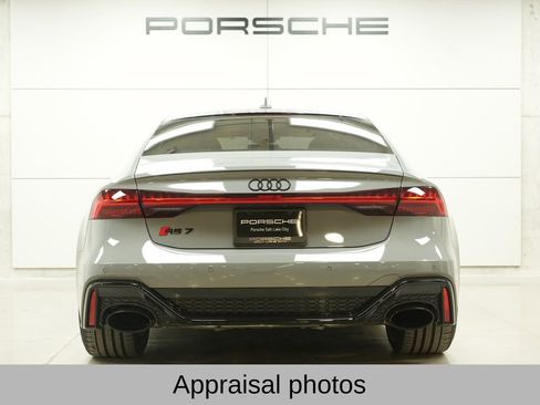 Used 2023 Audi RS 7 Sportback image 10