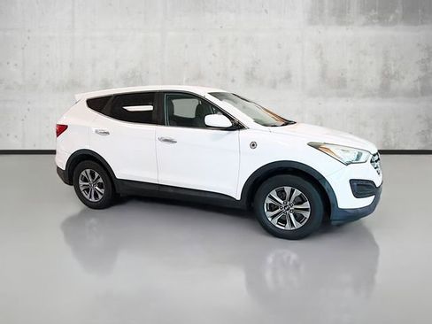 Used 2016 Hyundai Santa Fe Sport image 4