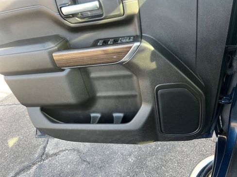 Used 2022 Chevrolet Silverado 2500 LT w/ All Star Edition image 10