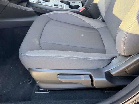 Used 2025 Subaru Impreza 2.0i w/ Popular Package #1A image 17