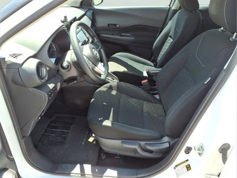 Used 2022 Nissan Kicks S FWD image 21