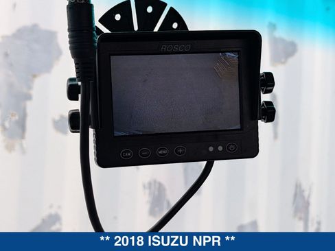 Used 2018 Isuzu NPR RWD image 25