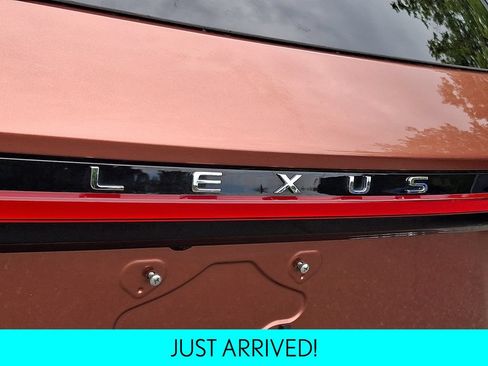 Used 2025 Lexus RX 350 w/ Convenience Package AWD/4WD image 29