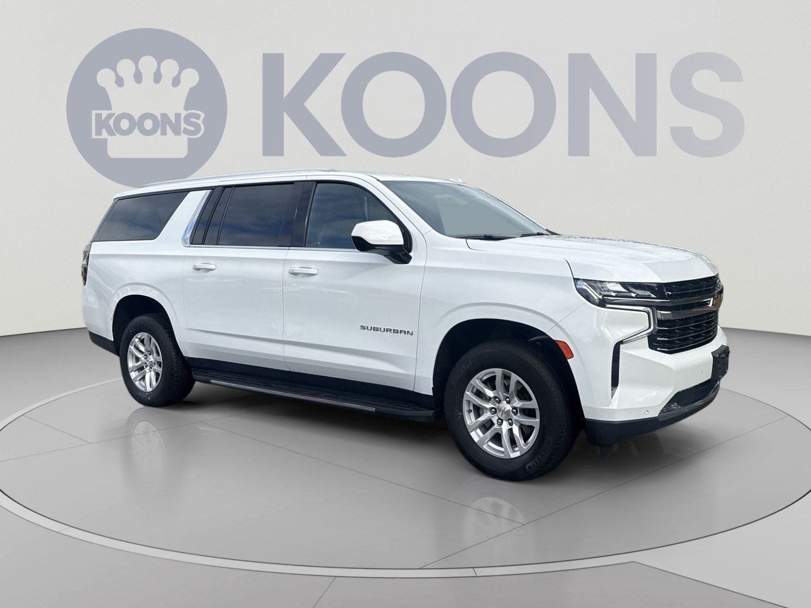 Used 2024 Chevrolet Suburban LT AWD/4WD image 10