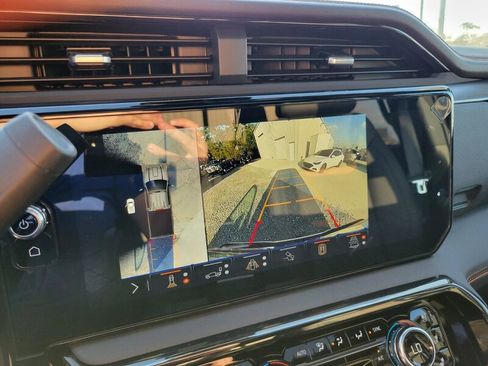 New 2026 GMC Sierra 2500 AT4 w/ AT4 Premium Plus Package image 21