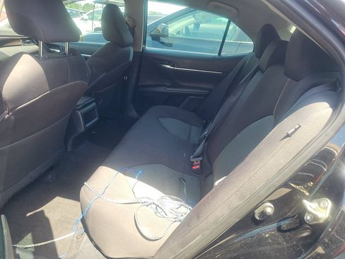 Used 2020 Toyota Camry LE FWD image 13