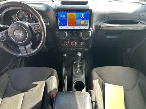 Used 2016 Jeep Wrangler Unlimited Sport image 18