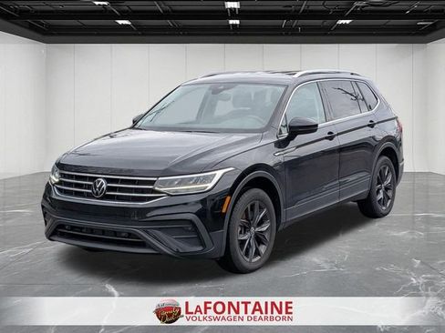 Certified 2023 Volkswagen Tiguan SE AWD/4WD image 1