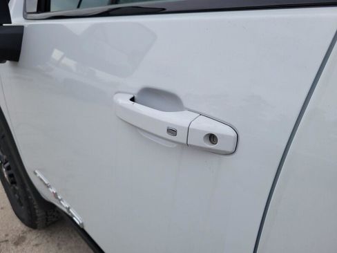 New 2026 GMC Sierra 2500 AT4 w/ AT4 Premium Plus Package image 8