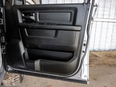 Used 2021 RAM 1500 Tradesman w/ Chrome Plus Package RWD image 44