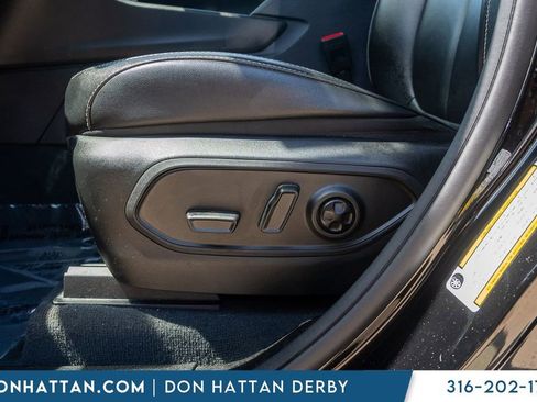 Used 2023 Jeep Grand Cherokee L Limited AWD/4WD image 17