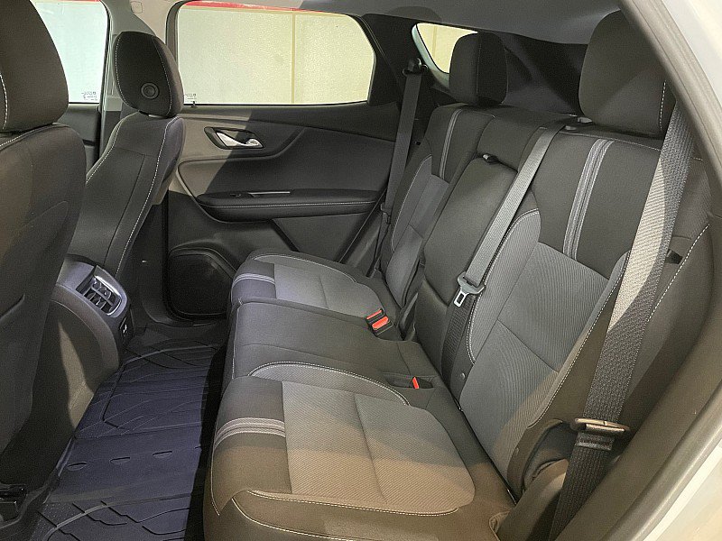 Used 2024 Chevrolet Blazer LT w/ Convenience Package FWD image 22