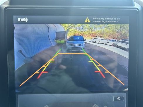 Used 2020 Ford F150 Platinum image 9