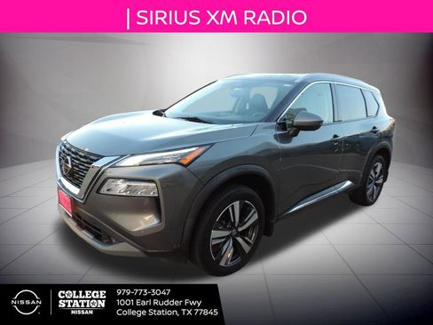 Used 2021 Nissan Rogue SL w/ Premium Package image 8