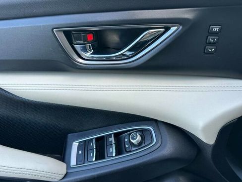 Used 2022 Subaru Ascent Limited w/ Technology Package image 11