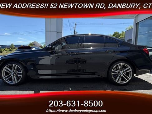 Used 2018 BMW 340i xDrive Sedan w/ Executive Package AWD/4WD image 2