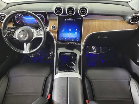 Used 2024 Mercedes-Benz GLC 300 image 16