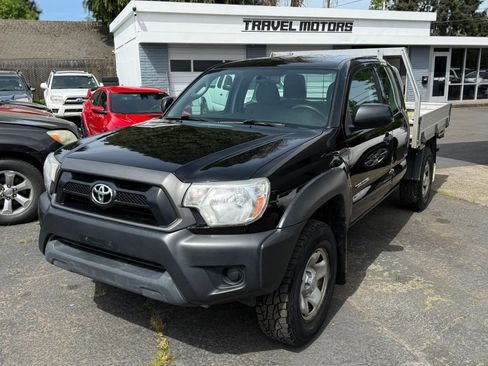 Used 2015 Toyota Tacoma 4x4 Access Cab image 1